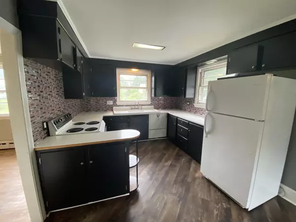 Waterville, ME 04901,4 Oak Knoll DR