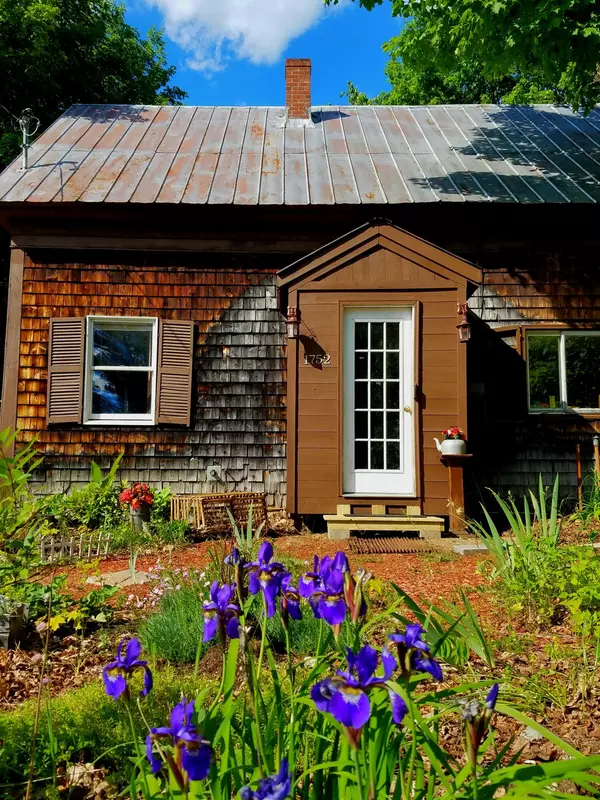 Rumford, ME 04276,1752 Route 2