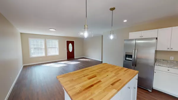 Frankfort, ME 04438,16 Oak Ridge DR