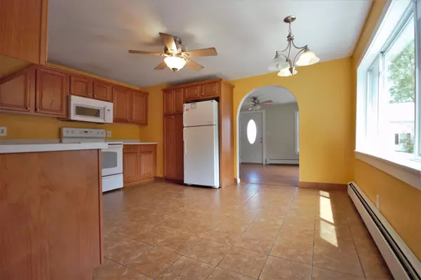 Old Town, ME 04468,10 Harding ST