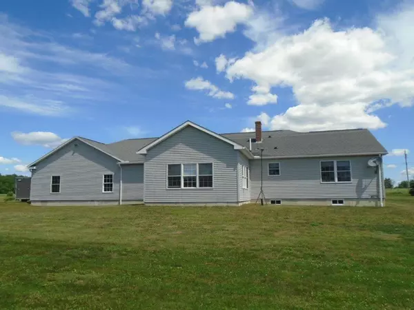 Sidney, ME 04330,250 Town Farm RD