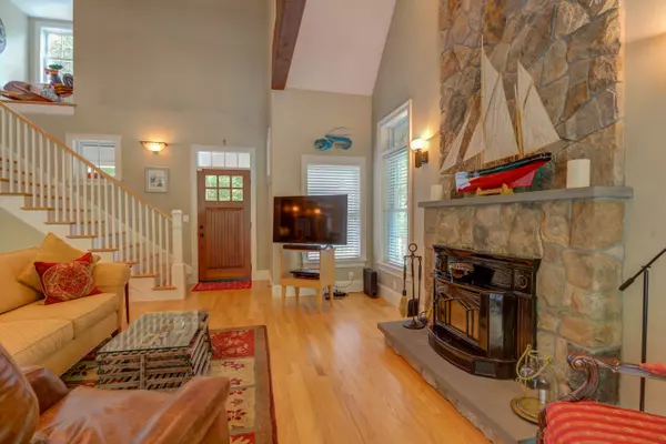 Ogunquit, ME 03907,16 Vinton RD