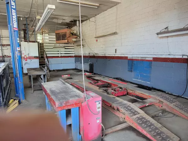 Bangor, ME 04401,35 Market ST