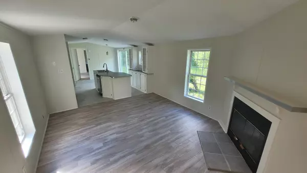 Eddington, ME 04428,124 Stoney Ridge RD