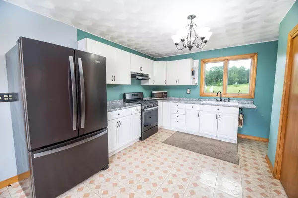 Whitefield, ME 04353,390 Pittston RD