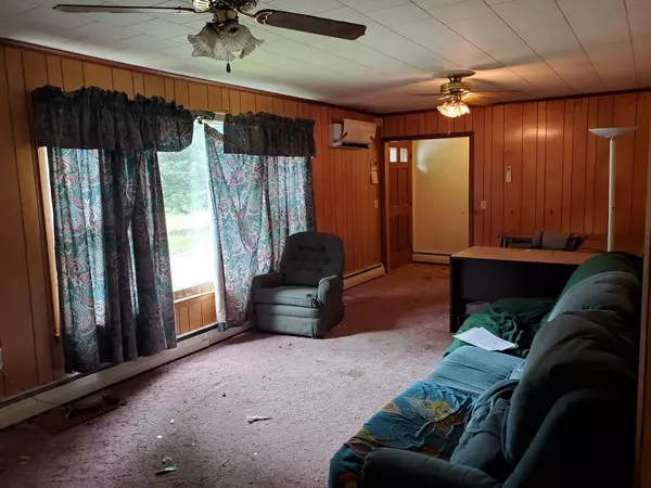 Milford, ME 04461,16 Call RD