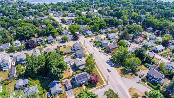 South Portland, ME 04106,7 Bay View AVE