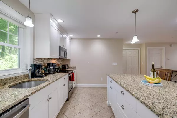 Portland, ME 04103,36 Morse ST