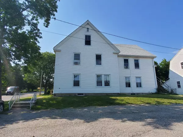 Thomaston, ME 04861,34 Wadsworth ST