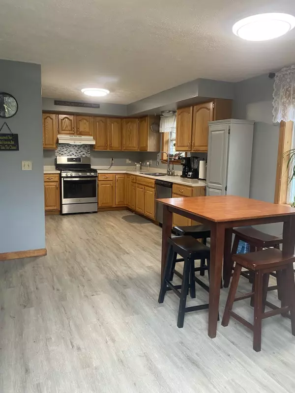 Searsmont, ME 04973,10 Morrow Hill RD