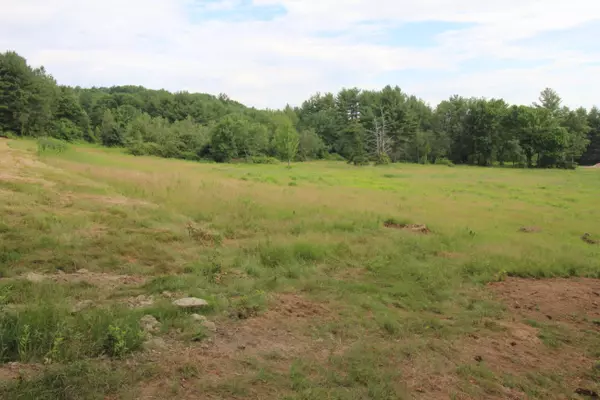 27 Great Hill RD, South Berwick, ME 03908