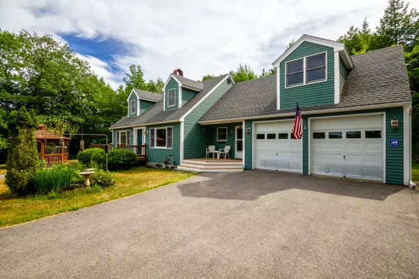 Liberty, ME 04949,10 Lake St George TER