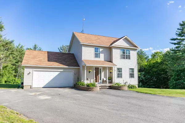 5 Yeager RD, Frankfort, ME 04438