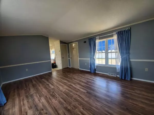 Millinocket, ME 04462,413 Kelley