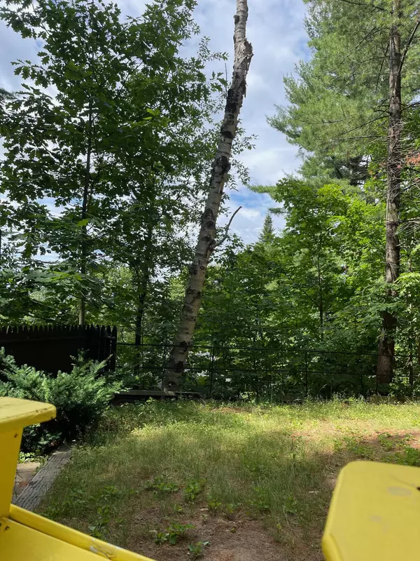 Lewiston, ME 04240,526 East AVE #102