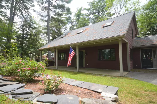 Newport, ME 04953,354 Durham Bridge RD