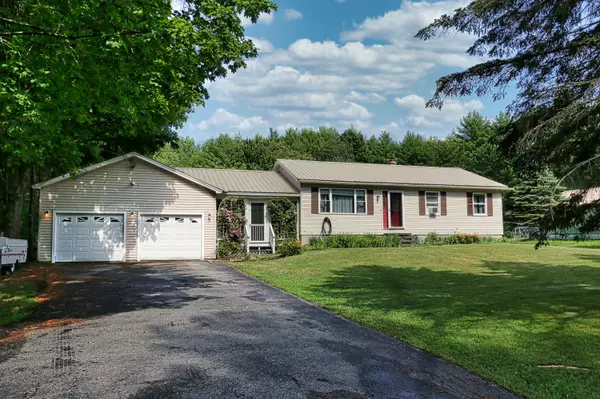 568 Powhatan RD, Otisfield, ME 04270