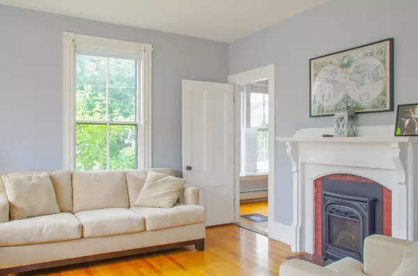 Waterville, ME 04901,17 Winter ST