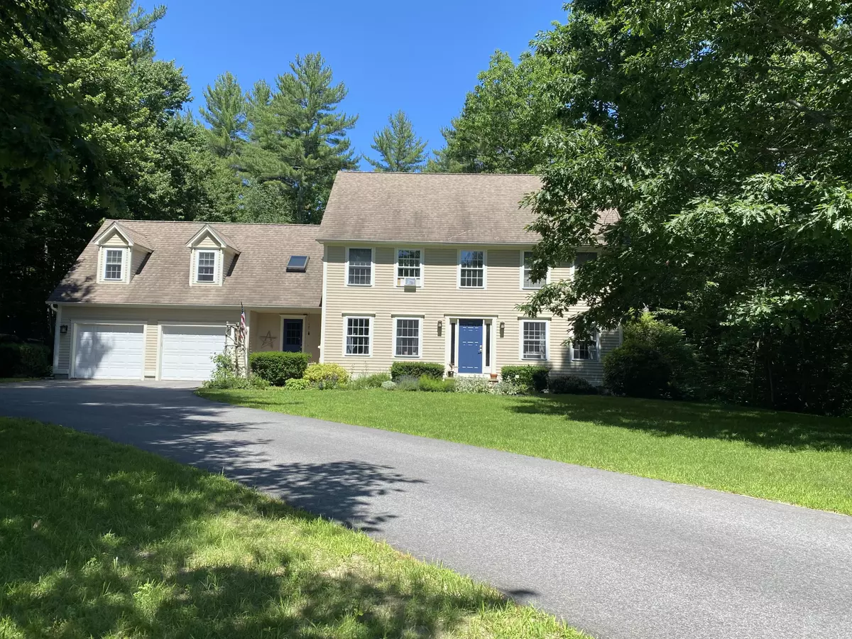 Gorham, ME 04038,57 Underhill DR