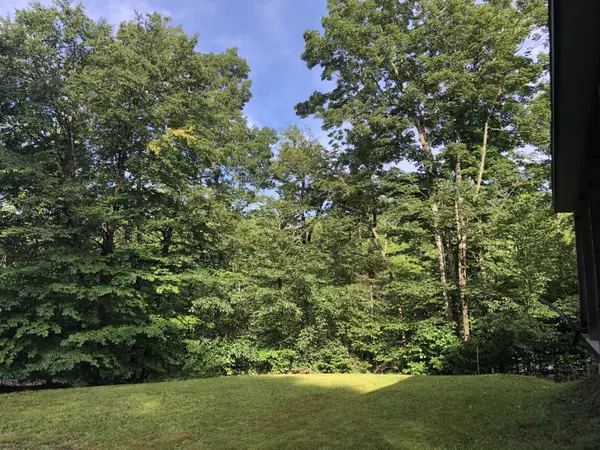 Orland, ME 04472,1571 Happytown RD