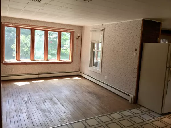 Phillips, ME 04966,35 Dodge RD