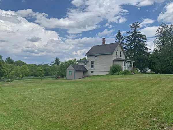 Hampden, ME 04444,32 Northern Avenue