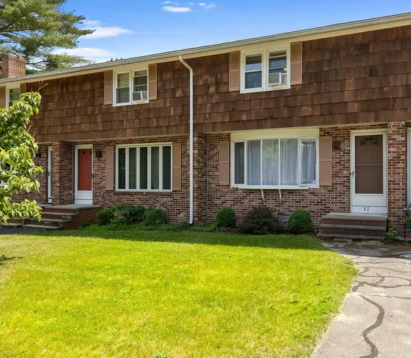 37 Villa RD #37, Westbrook, ME 04092
