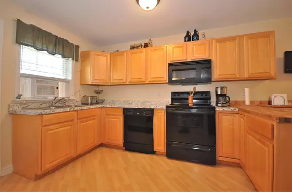 Milford, ME 04461,8 River Village DR #8