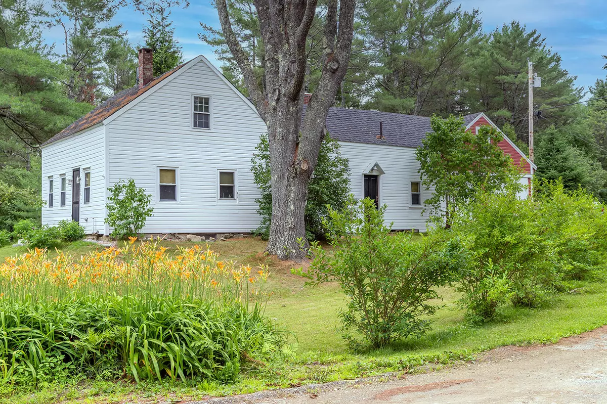 Lincolnville, ME 04849,328 Slab City RD