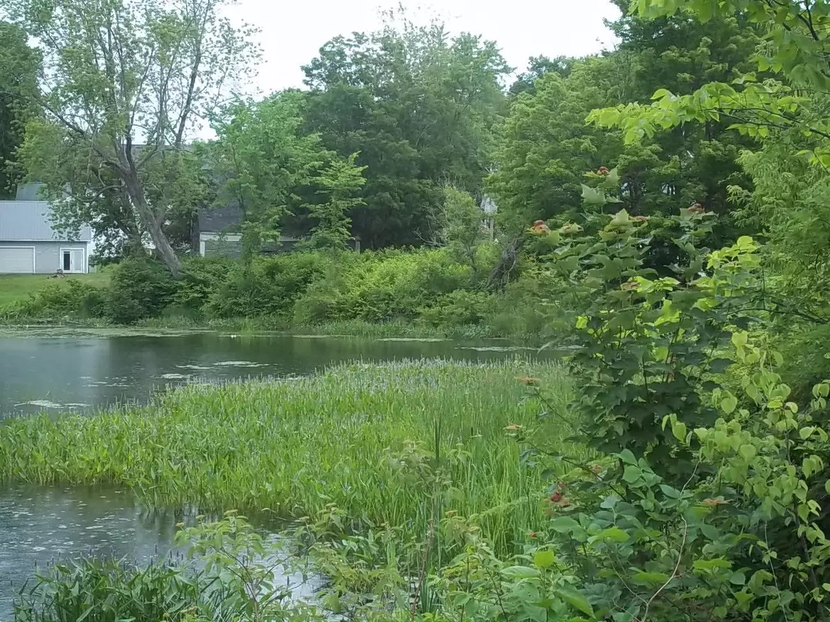 Monmouth, ME 04265,143 N Main ST