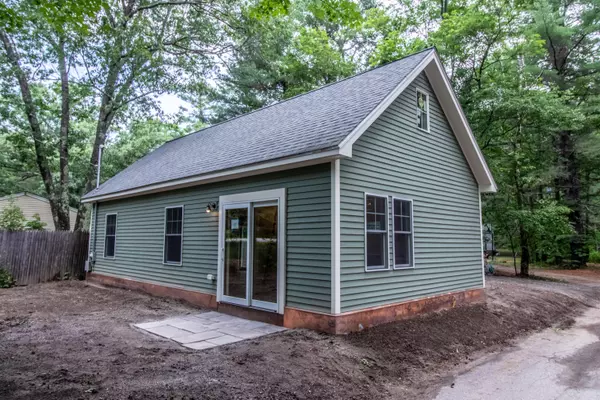 Lyman, ME 04002,2 Roy ST