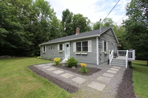 West Gardiner, ME 04345,25 Springvale RD