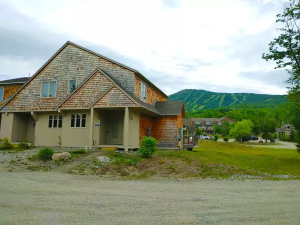 5033 Fall Line RD #5033, Carrabassett Valley, ME 04947