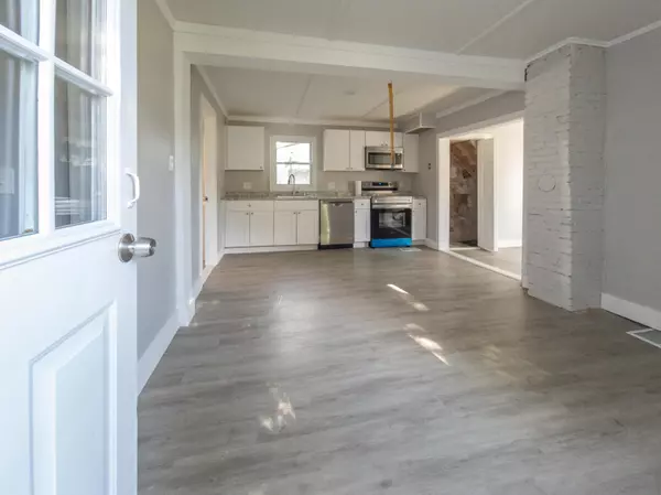 Waterville, ME 04901,10 Moor ST