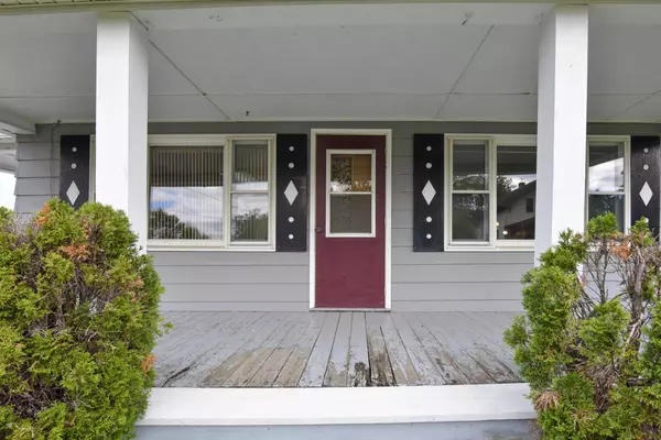 Madawaska, ME 04756,136 3rd AVE