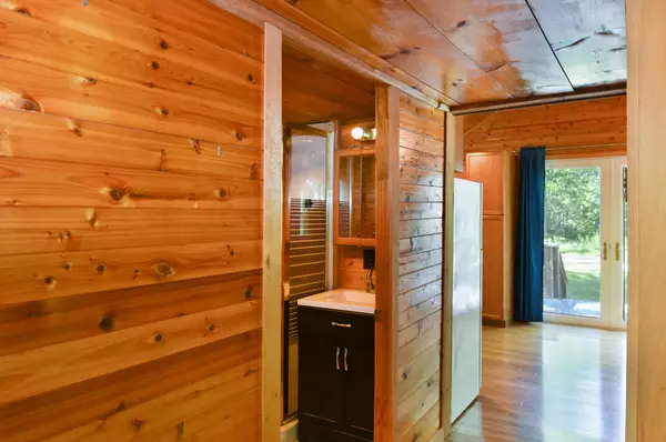 Hudson, ME 04449,114 Smith RD