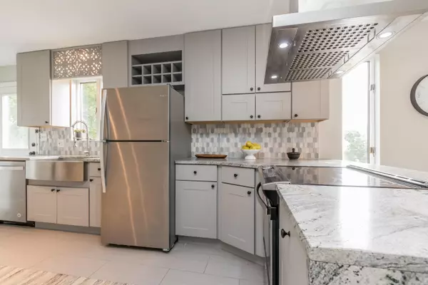 Portland, ME 04101,167 York ST #1