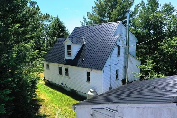 Willimantic, ME 04443,19 Herring Tract RD