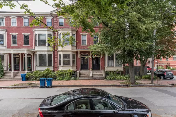 Portland, ME 04102,87 Pine ST