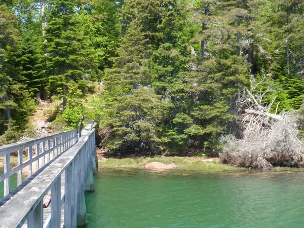 Vinalhaven, ME 04863,0A Calderwood Neck RD