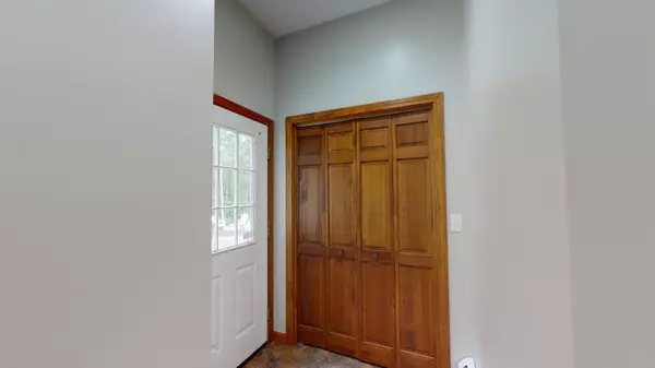 Lewiston, ME 04240,24 Pond Ridge DR