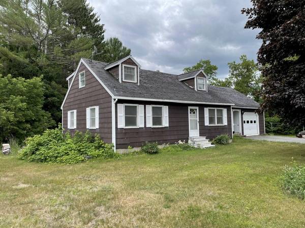 36 Spruce ST, Madison, ME 04950