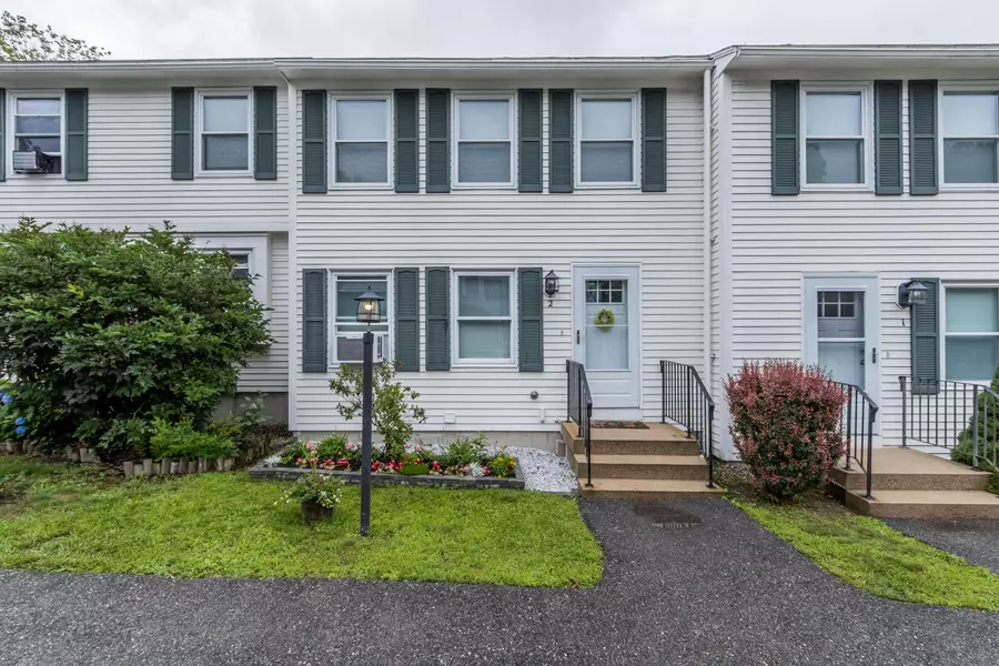 60 King ST #2, Saco, ME 04072