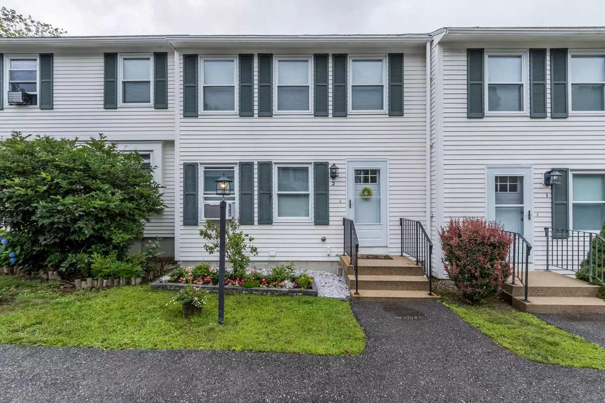 Saco, ME 04072,60 King ST #2