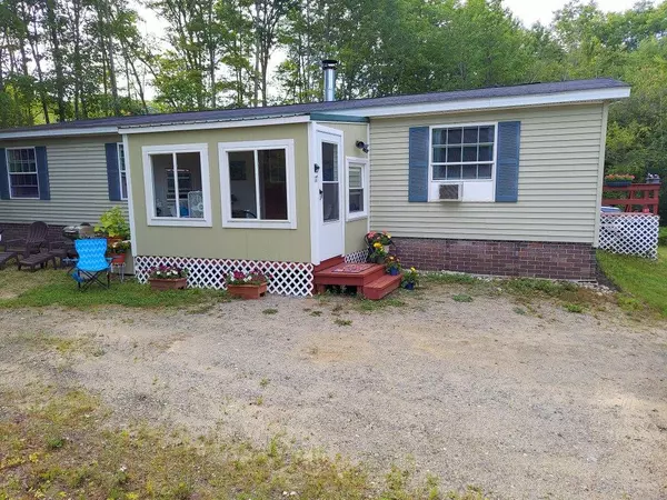 17 Laplante DR, Hartford, ME 04220