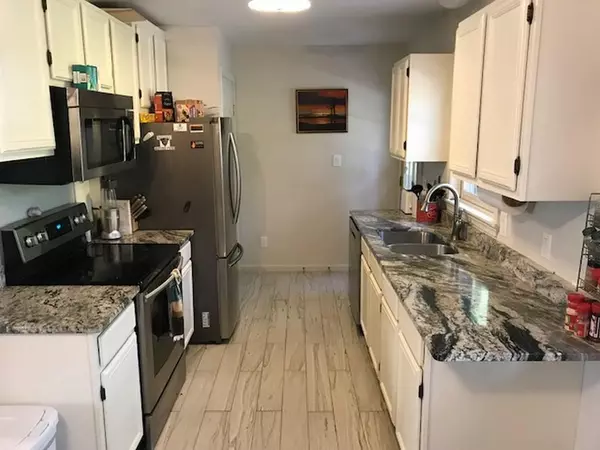 Bangor, ME 04401,82 Sunny Hollow PL