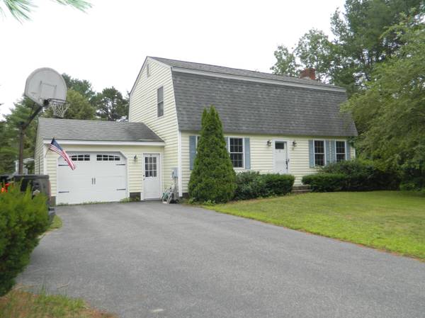 26 Spiller DR, Kennebunk, ME 04043