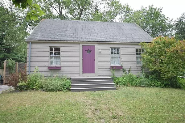 64 Wellwood RD, Portland, ME 04103