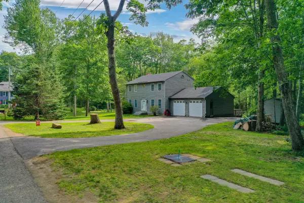 Brunswick, ME 04011,1 Blue Heron RD