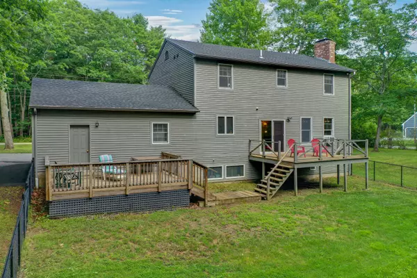 Brunswick, ME 04011,1 Blue Heron RD